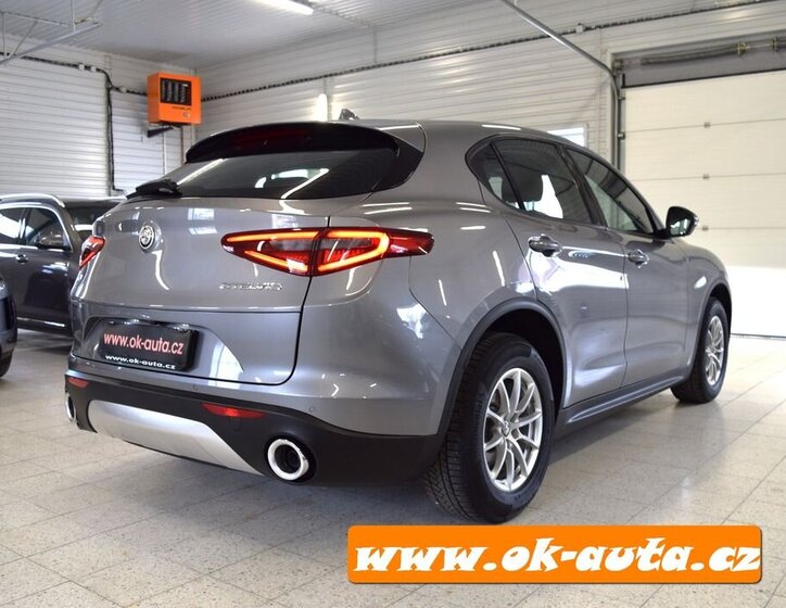 Alfa Romeo Stelvio SUV 0,0 150 kw