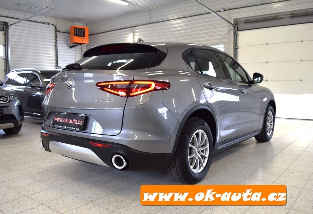 Alfa Romeo Stelvio SUV 0,0 150 kw