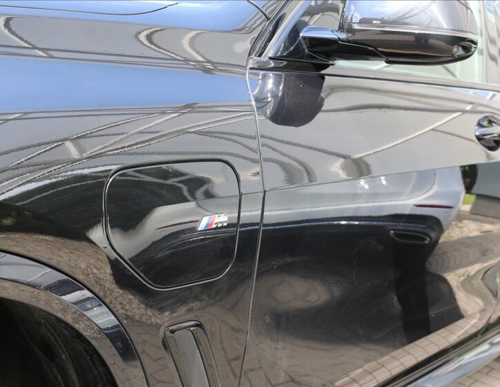 BMW X5 Kombi 3,0 l 290 kw