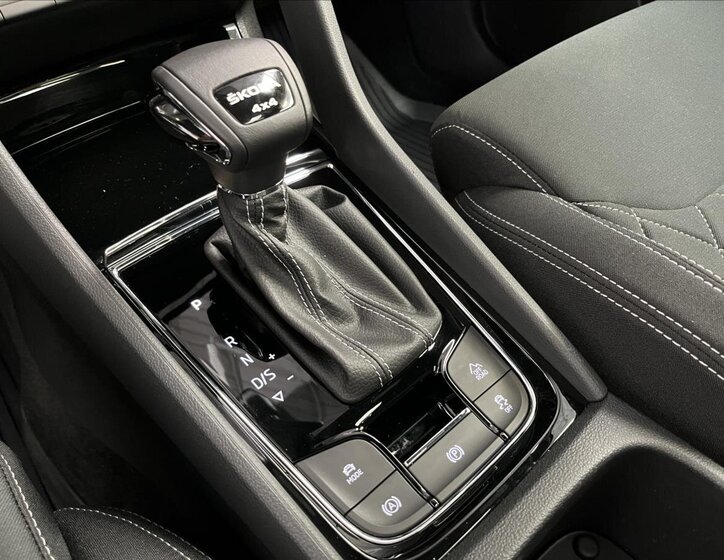 Škoda Karoq 16