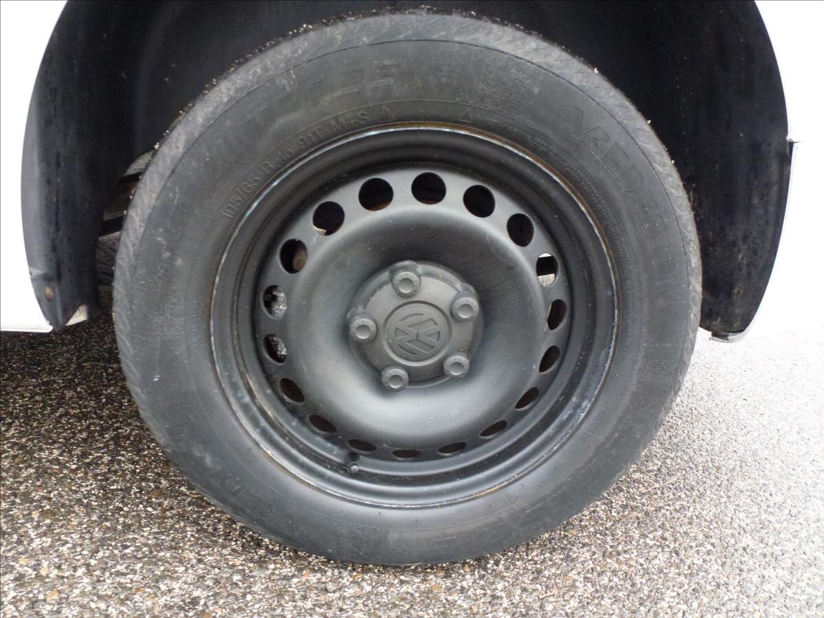 Volkswagen Caddy Skříň 1,6 l 55 kw