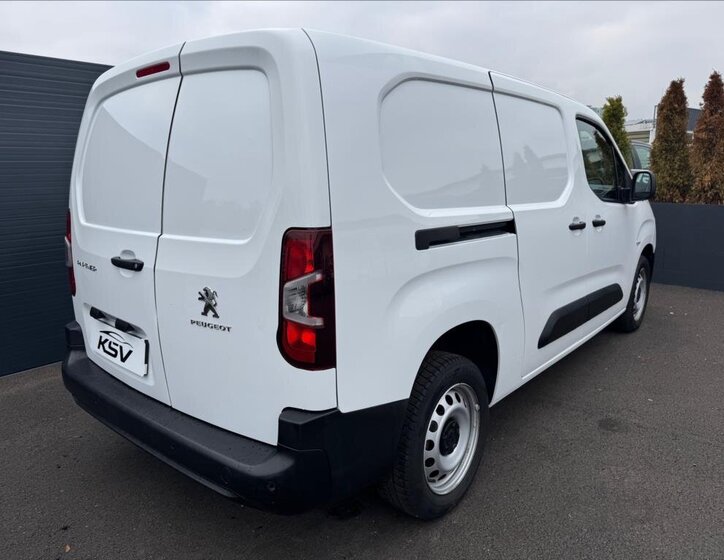 Peugeot Partner Skříň 1,5 l 96 kw