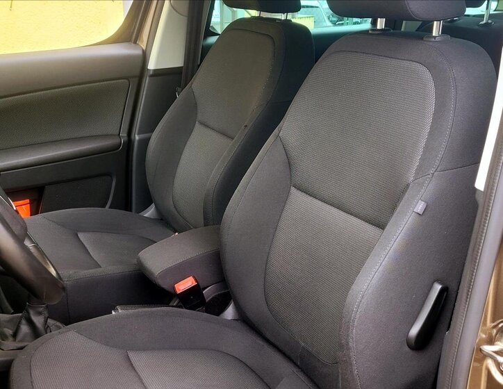 Škoda Yeti SUV / Terénní 1,2 l 77 kw