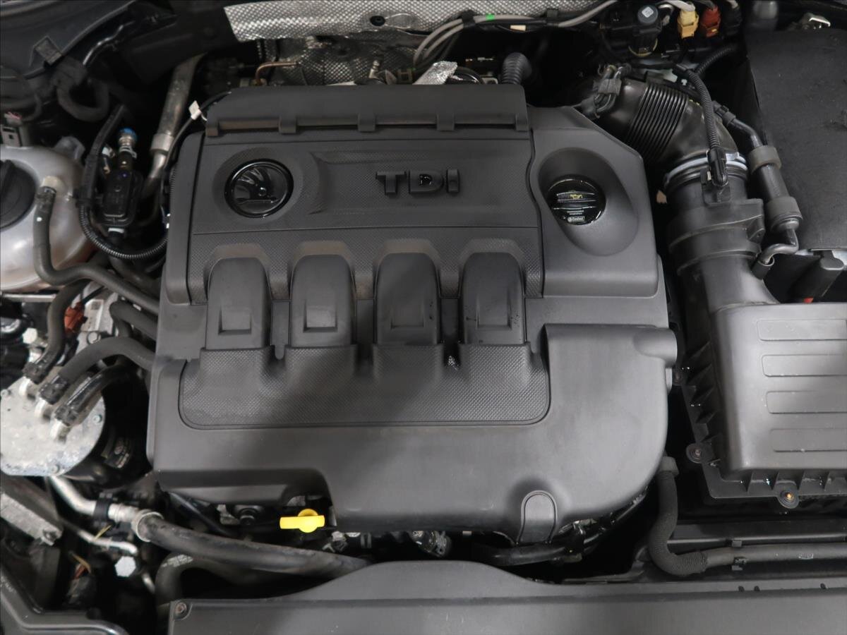 Škoda Superb Kombi 2,0 l 140 kw