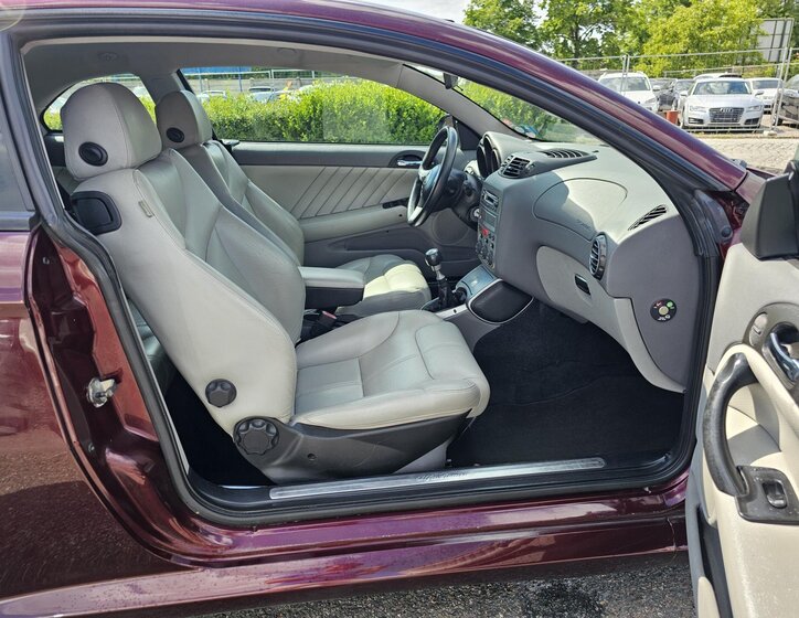 Alfa Romeo GT Ostatní 3,2 l 177 kw