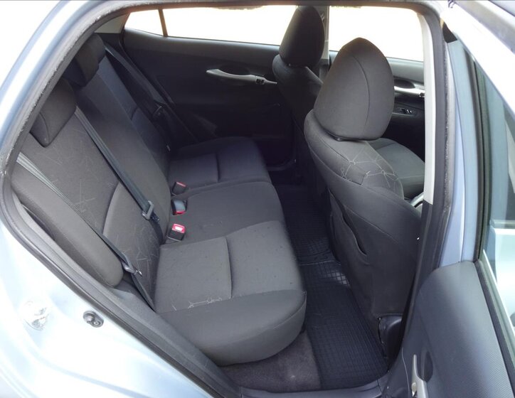 Toyota Auris Hatchback 1,3 l 74 kw