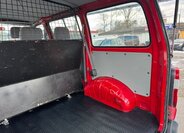 Toyota Hi-Ace Skříň 2,4 l 55 kw