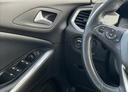 Opel Grandland SUV / Terénní 1,5 l 96 kw