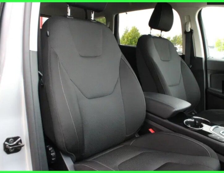 Ford S-MAX MPV 0,0 177 kw