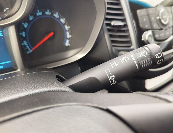 Chevrolet Orlando 26