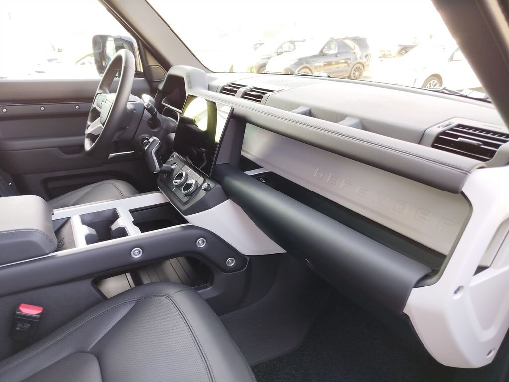 Land Rover Defender SUV / Terénní 3,0 l 258 kw