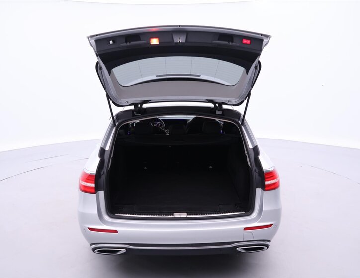 Mercedes-Benz Třídy E 9