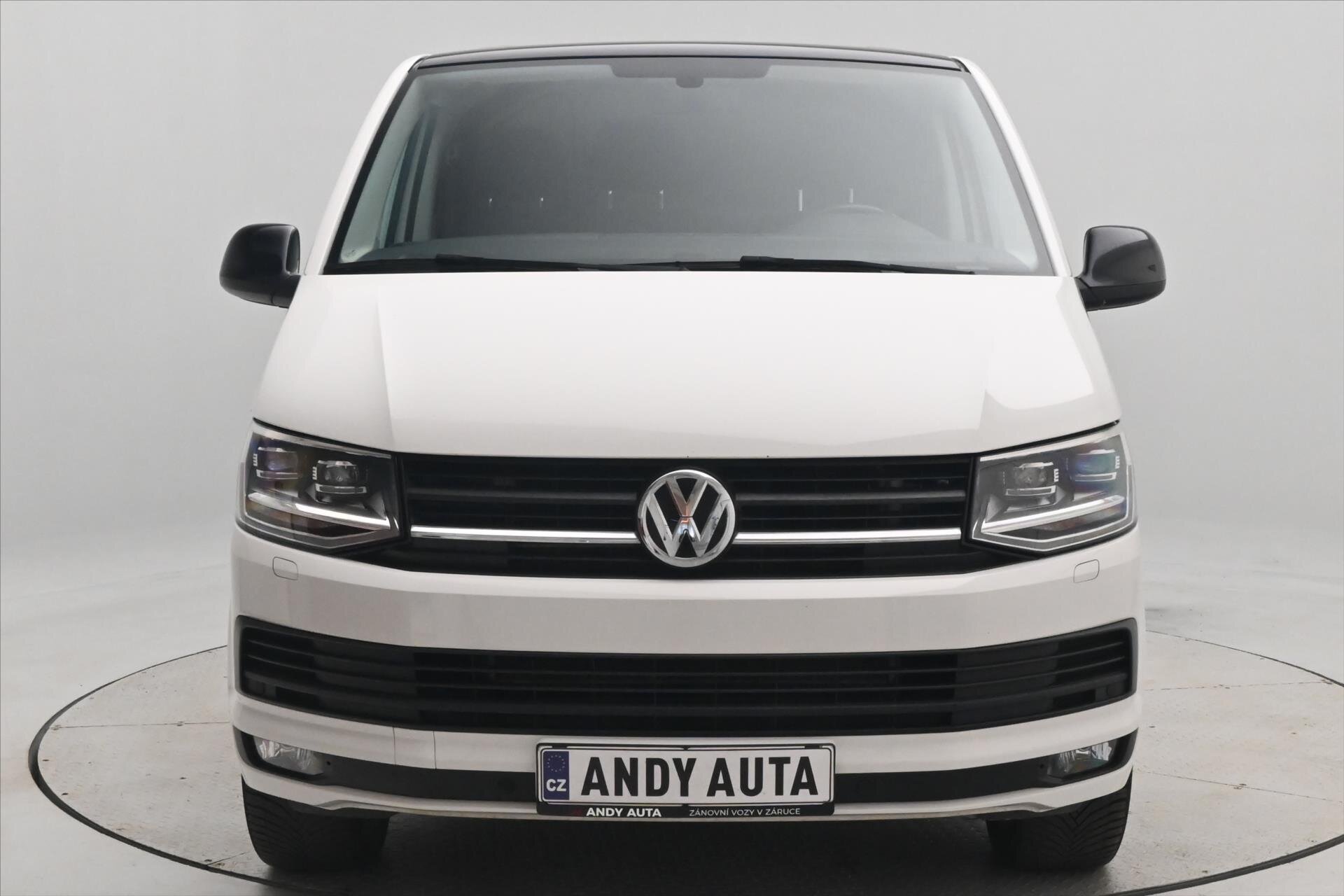 Volkswagen Transporter Skříň 2,0 l 110 kw