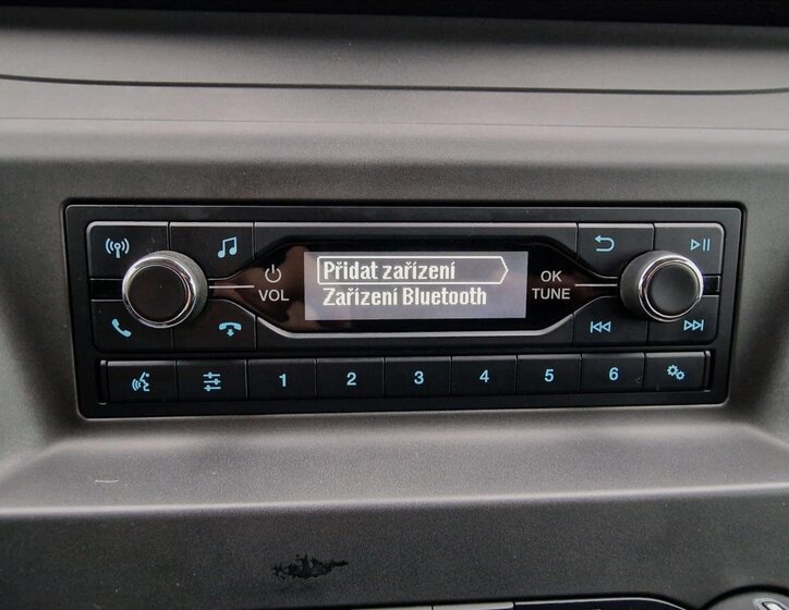 Ford Transit Kombi 2,0 l 96 kw