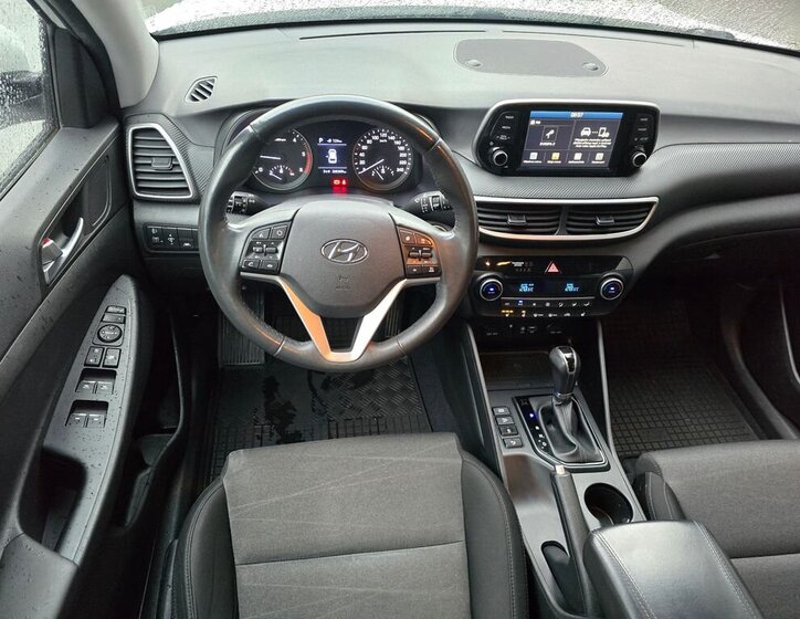 Hyundai Tucson SUV 1,6 l 100 kw