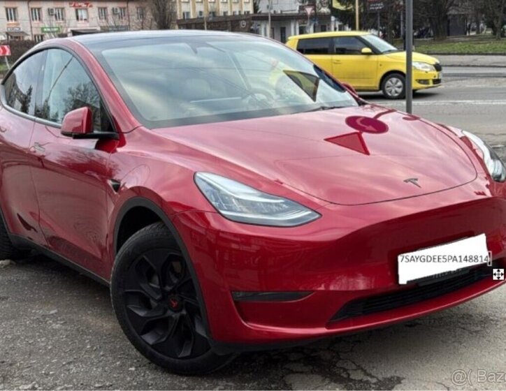 Tesla Model Y SUV / Terénní 0,0 255 kw
