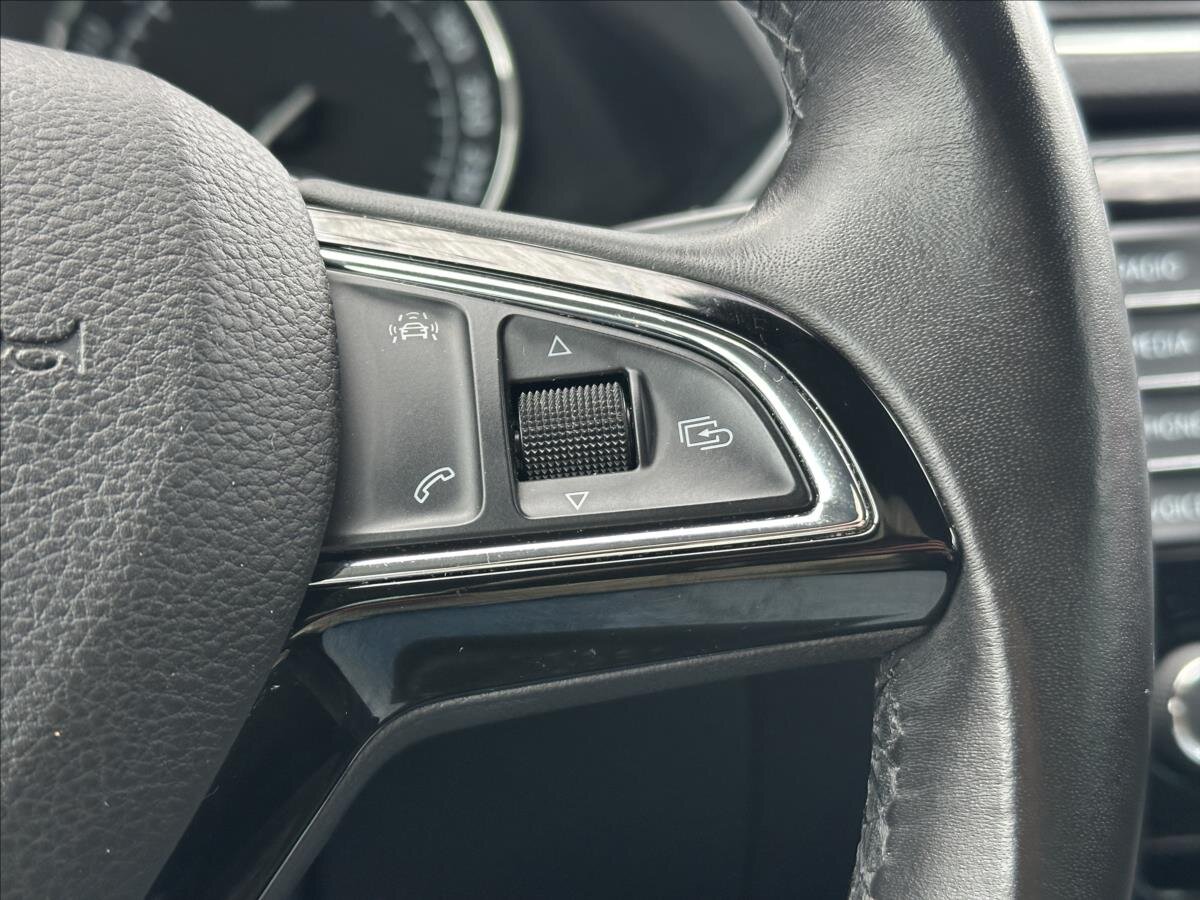 Škoda Superb Kombi 2,0 l 110 kw