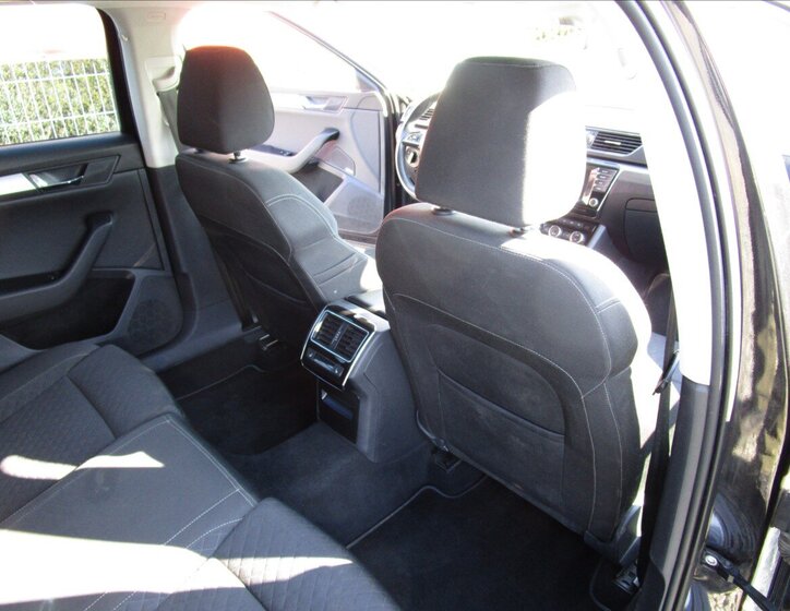 Škoda Superb Kombi 2,0 l 110 kw