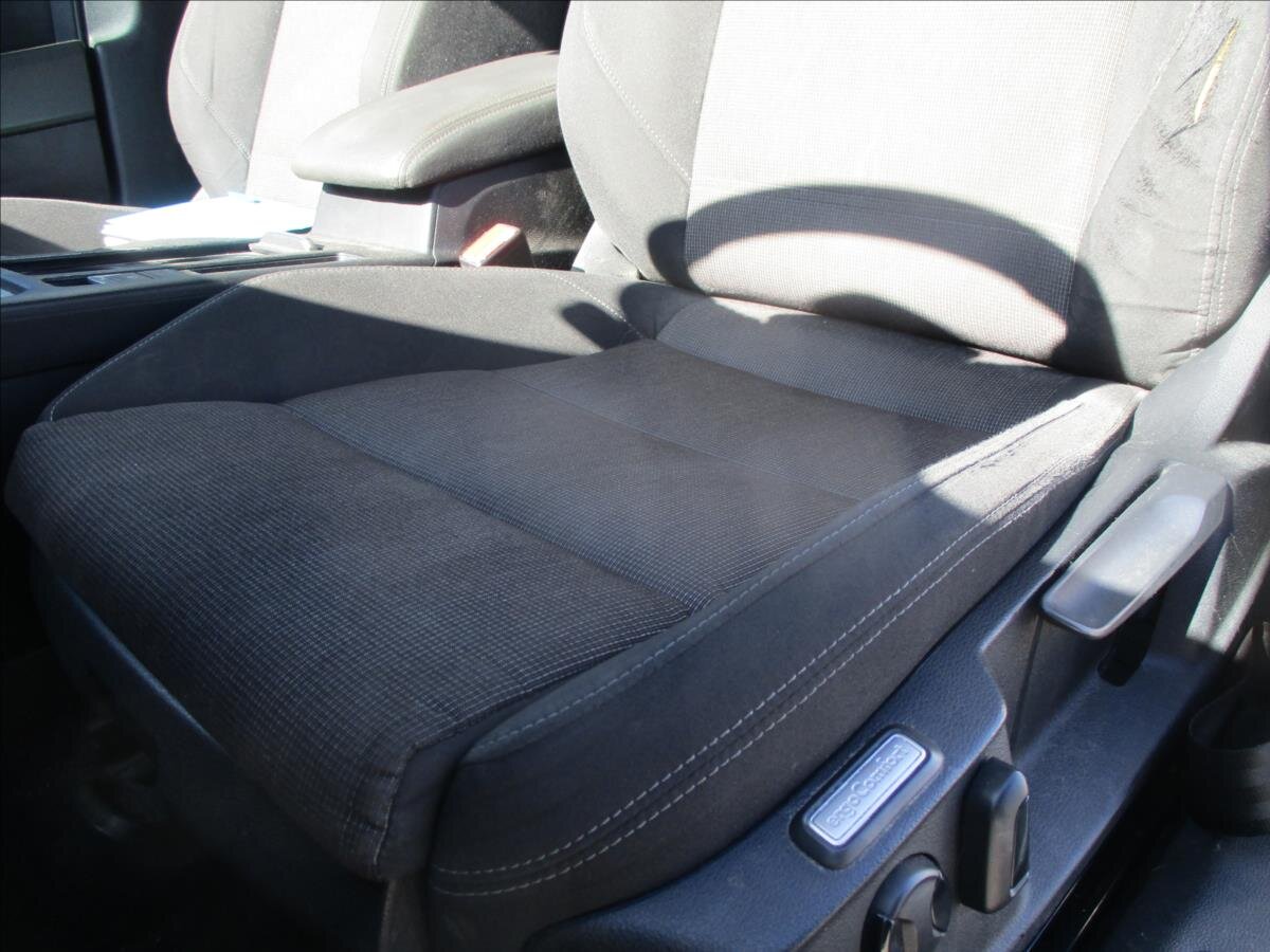 Volkswagen Passat Kombi 2,0 l 110 kw