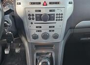 Opel Zafira 22