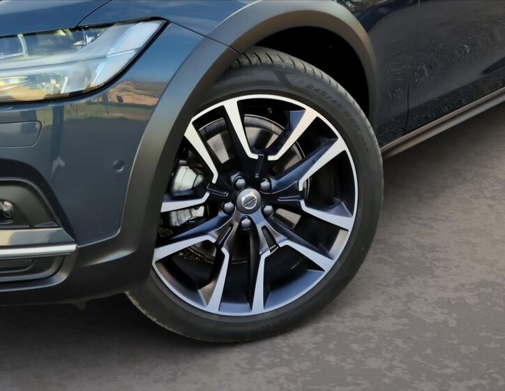 Volvo V90 Kombi 2,0 l 145 kw