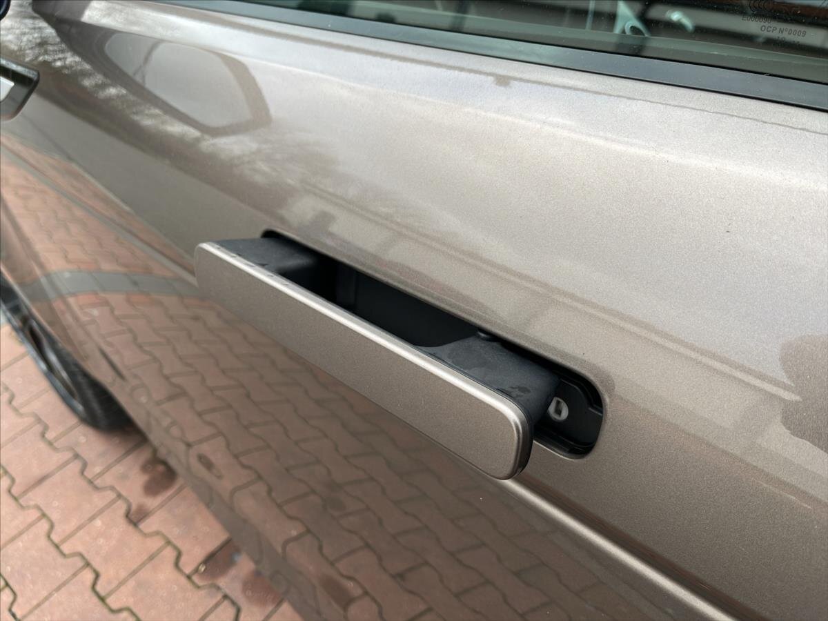 Land Rover Range Rover Evoque SUV 2,0 l 132 kw