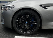 BMW M5 Sedan 4,4 l 441 kw