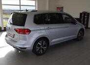Volkswagen Touran 6
