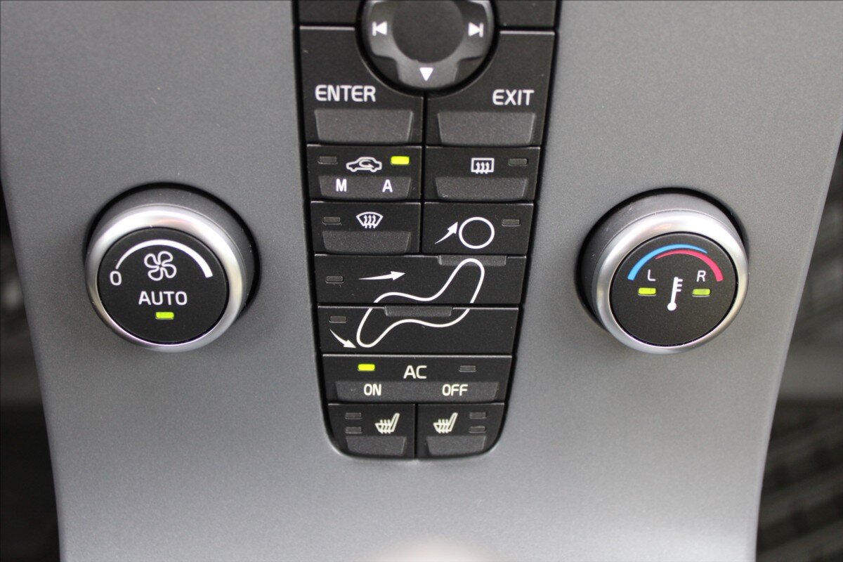 Volvo S40 Sedan / Limuzína 2,4 l 125 kw