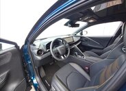 Toyota C-HR SUV / Terénní 2,0 l 112 kw