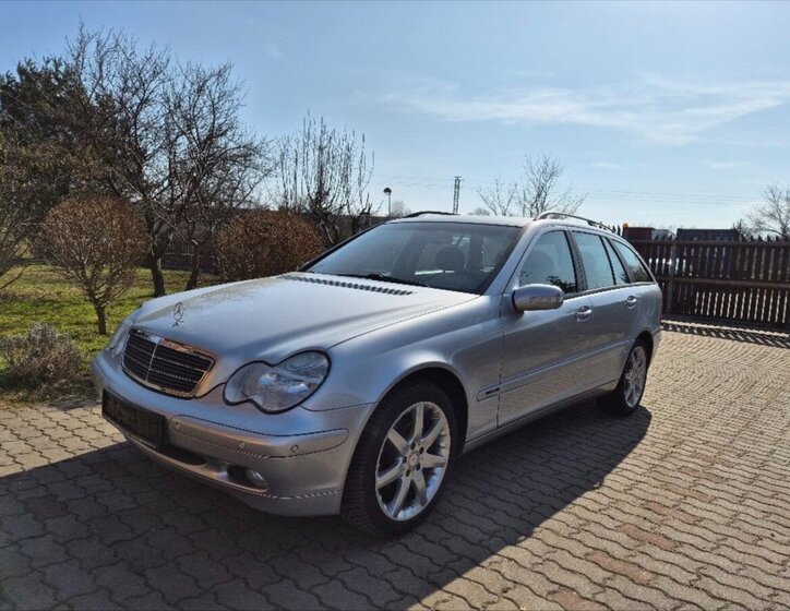 Mercedes-Benz Třídy C Kombi 0,0 0