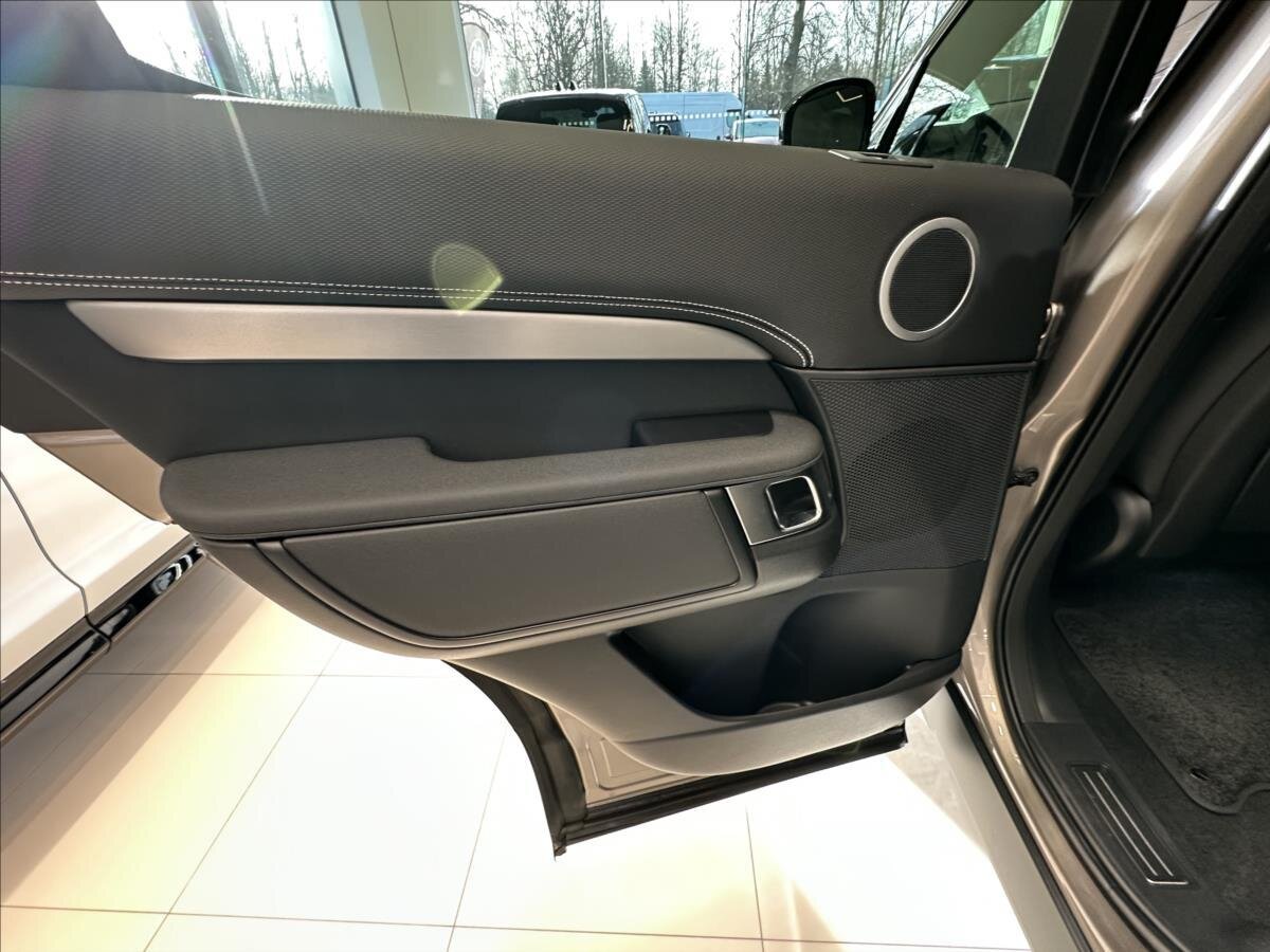 Land Rover Discovery SUV 3,0 l 257 kw