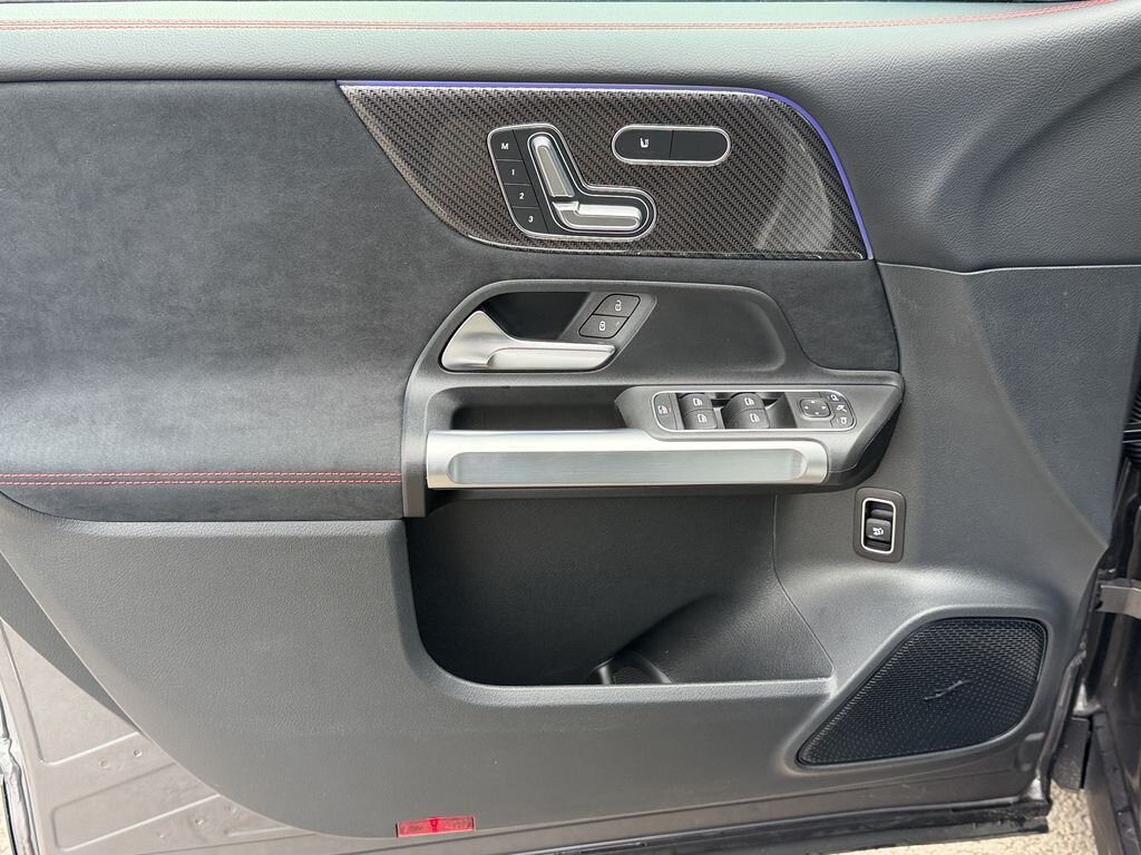 Mercedes-Benz GLB SUV / Terénní 2,0 l 110 kw