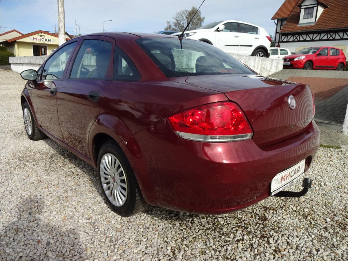 Fiat Linea Sedan / Limuzína 1,4 l 57 kw