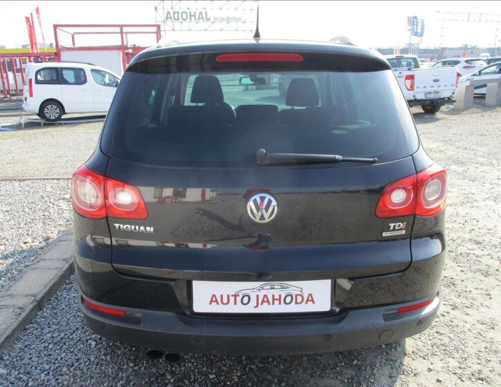 Volkswagen Tiguan SUV 2,0 l 81 kw