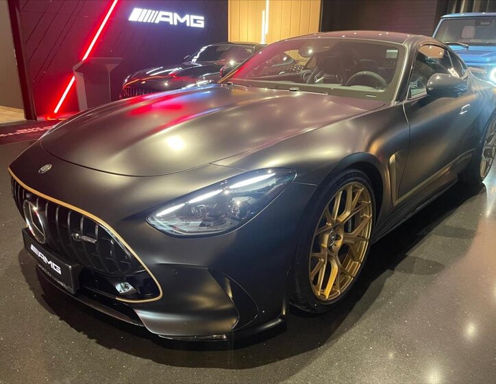 Mercedes-Benz AMG GT Kupé 4,0 l 430 kw