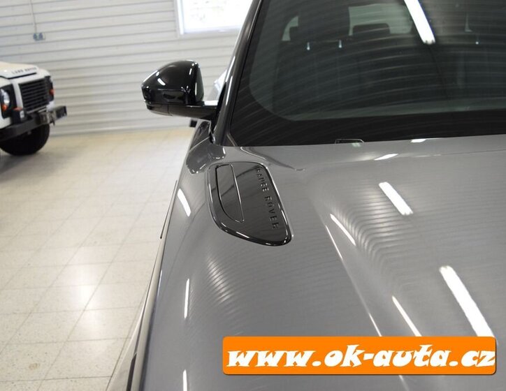 Land Rover Range Rover Velar SUV 2,0 l 150 kw