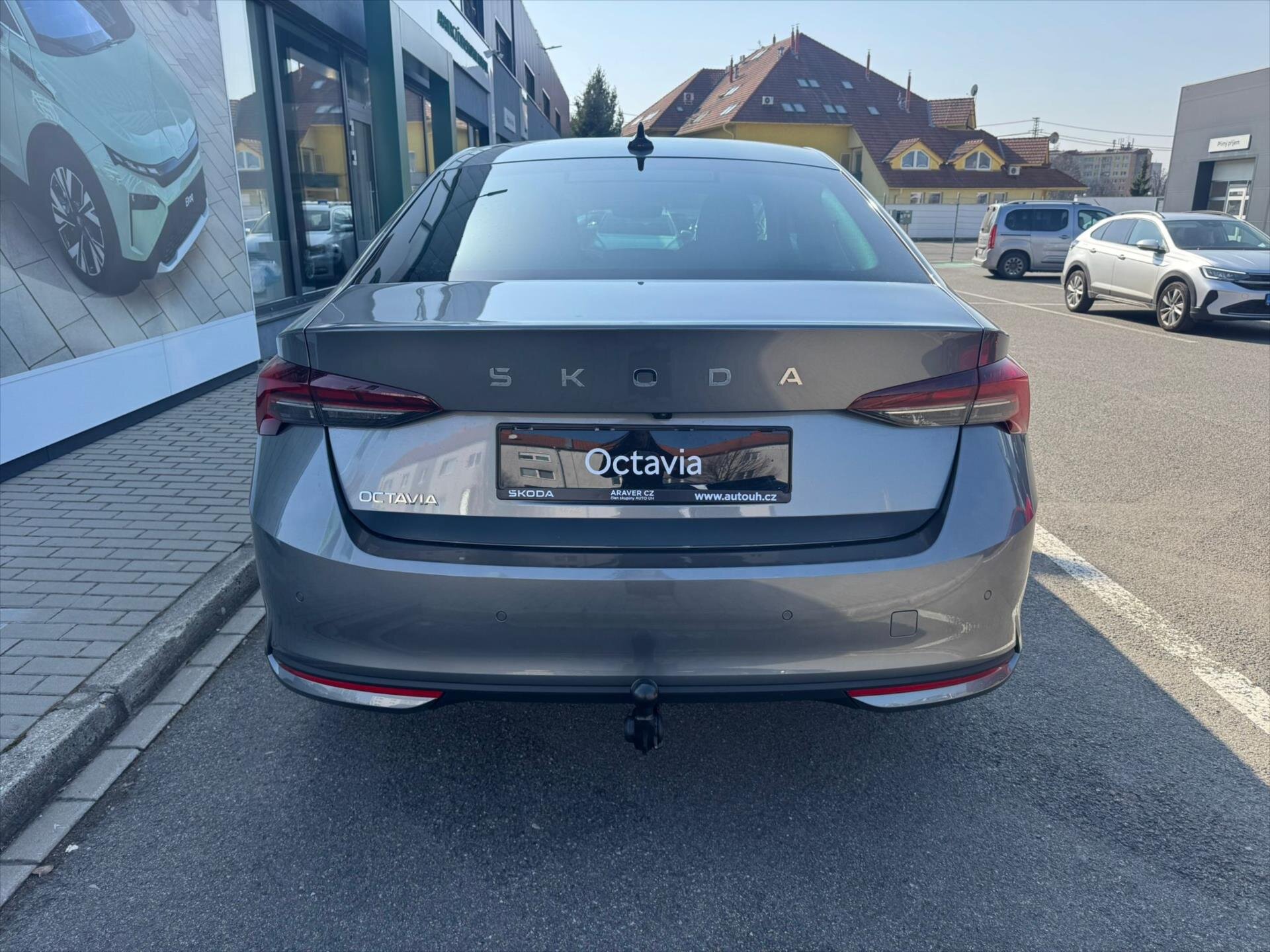 Škoda Octavia Sedan / Limuzína 1,5 l 110 kw