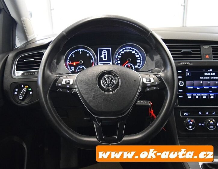 Volkswagen Golf Kombi 1,6 l 85 kw