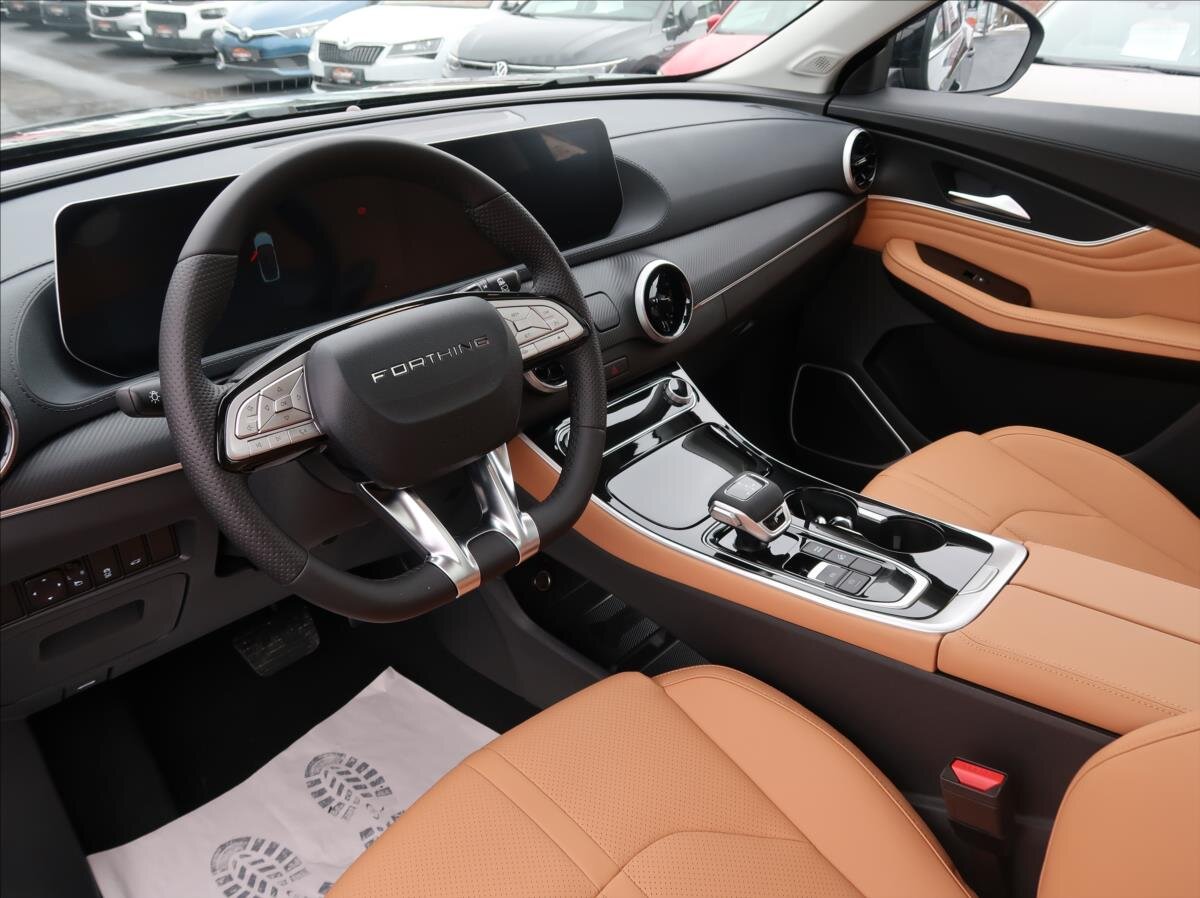 Dongfeng T5 EVO SUV 1,5 l 130 kw