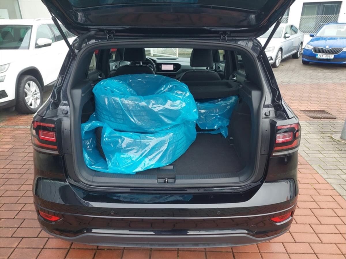Volkswagen T-Cross SUV 999,0 81 kw