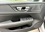 Volvo V60 12