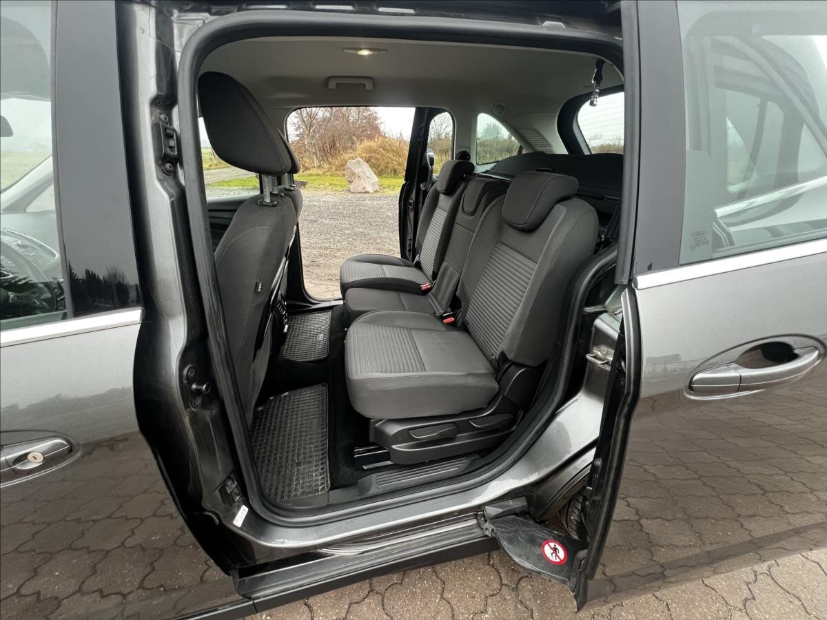 Ford Grand C-MAX Kombi 1,5 l 110 kw