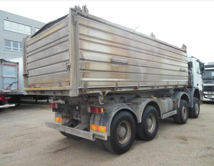 Mercedes-Benz Ostatní 3