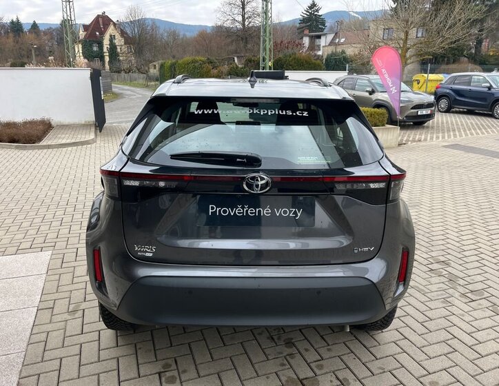 Toyota Yaris Cross SUV / Terénní 1,5 l 68 kw