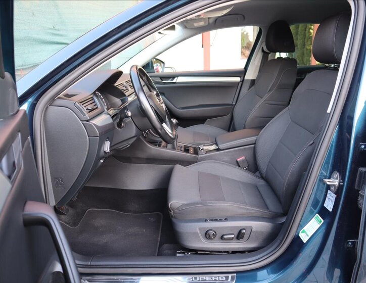 Škoda Superb Kombi 2,0 l 110 kw