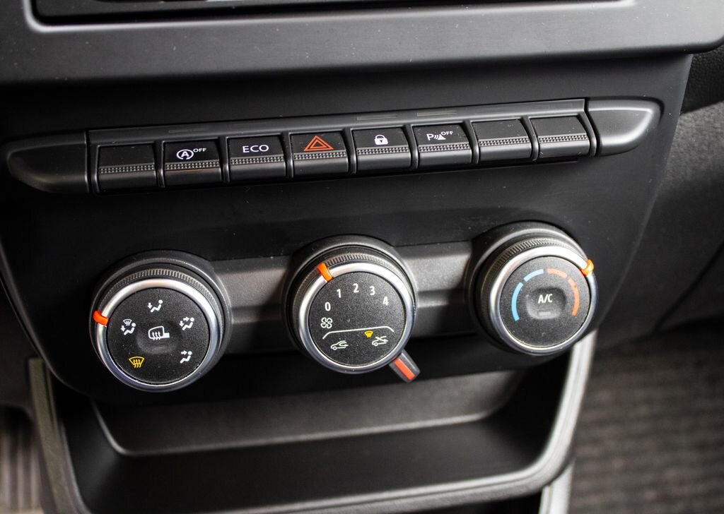 Renault Expres Skříň 1,5 l 55 kw