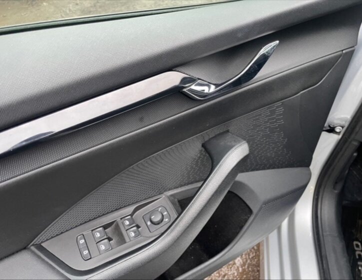 Škoda Octavia Kombi 2,0 l 110 kw