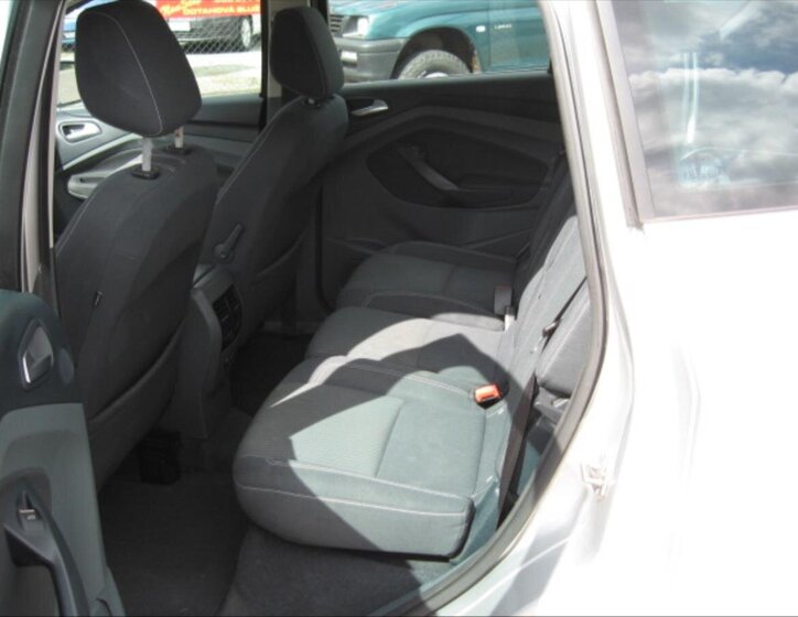 Ford C-MAX 8
