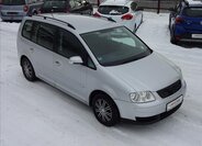 Volkswagen Touran Kombi 1,9 l 77 kw